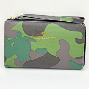 Simply Southern Camouflage Zip Wallet 8" x 5"